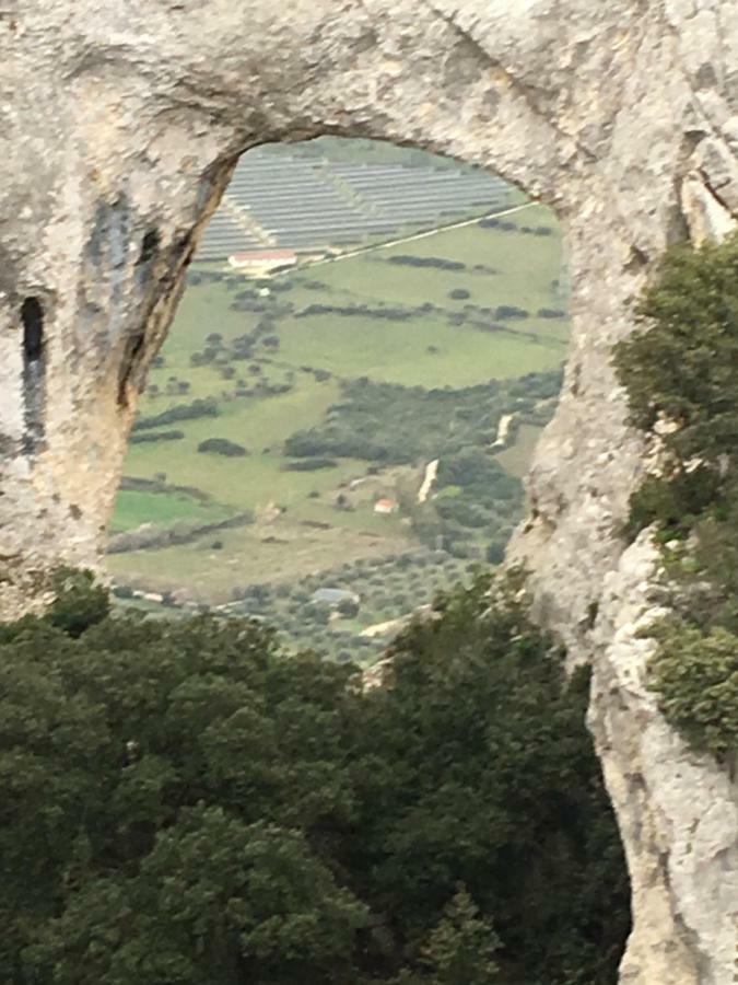 Sa Domu E Muru Galtellì المظهر الخارجي الصورة